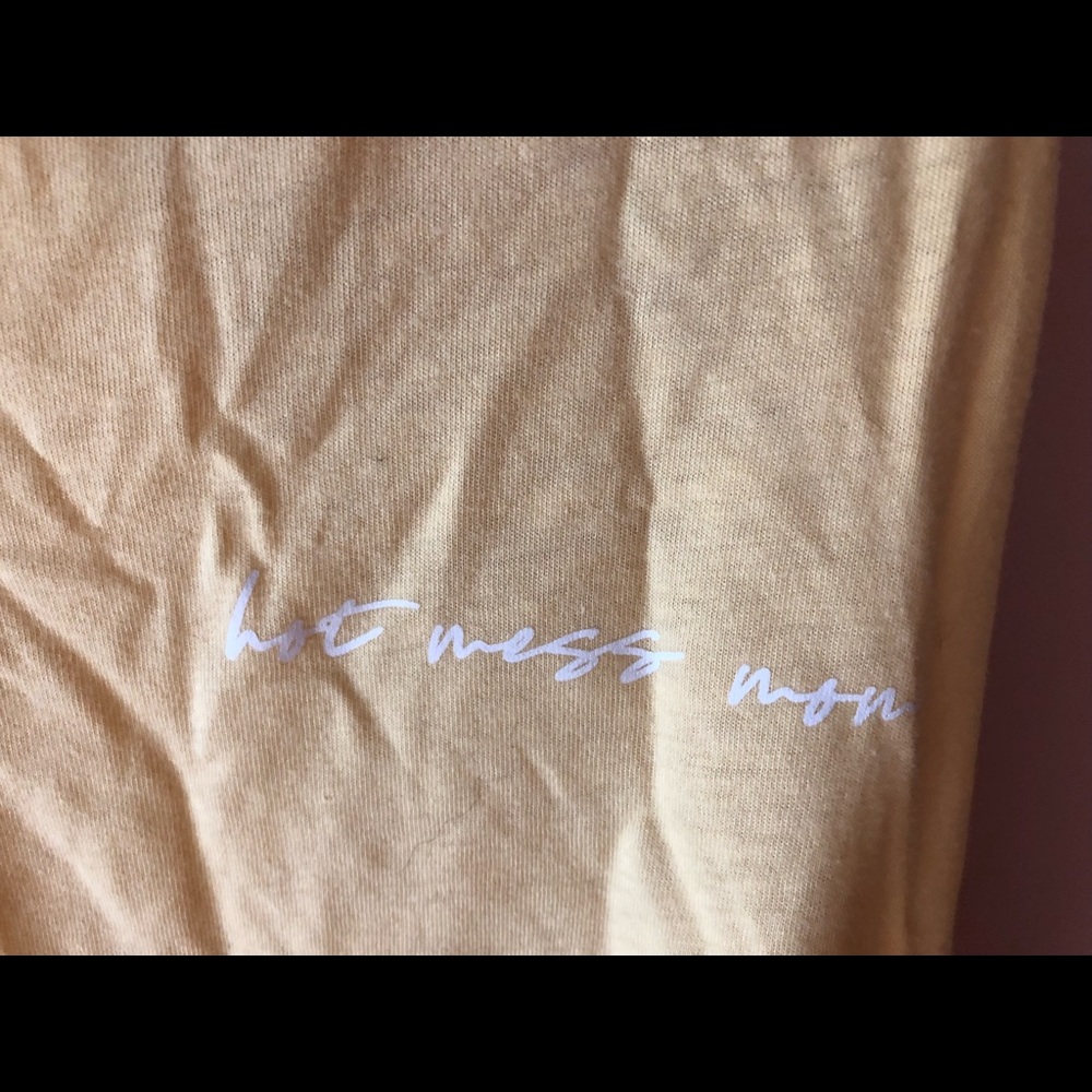 Hot Mess Mom Racerback - Picture 2 of 3